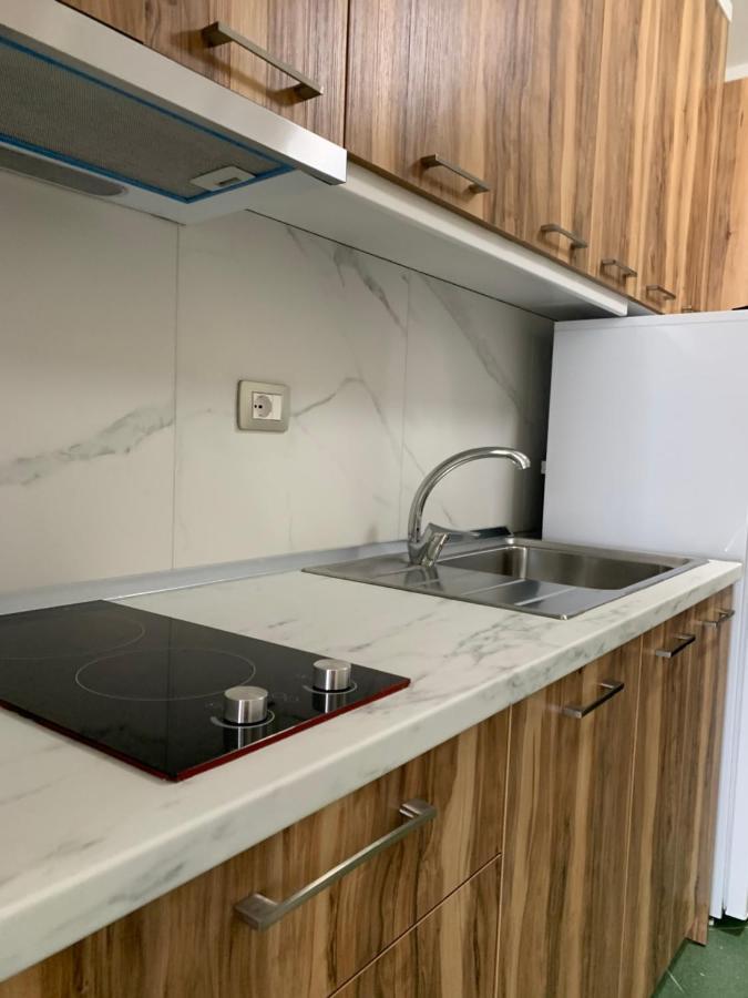 Eri Apartments 4 Шенджин Экстерьер фото