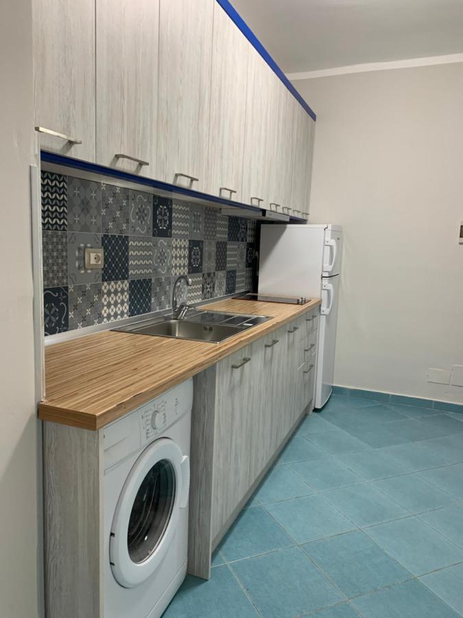 Eri Apartments 4 Шенджин Экстерьер фото